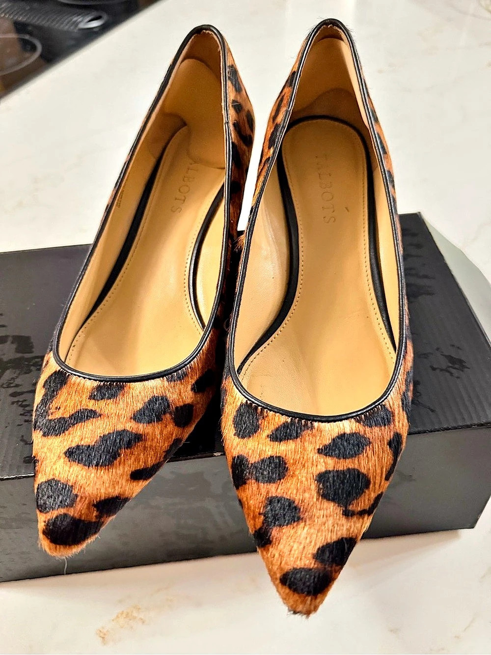 Talbots Classic Leopard Whitney 45 Leopard Pointed-Toe Heels US 9M